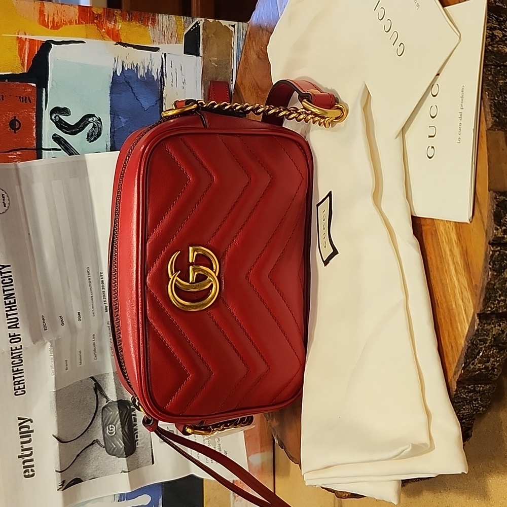 Gucci Marmont Red Camera Bag Chevron Quilt Leather Crossbody Bag W/Gold Accents - Picture 15 of 16